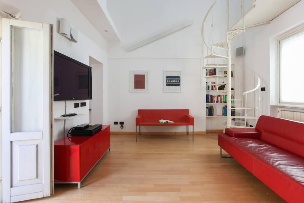 Hacca Collection - Open Space In Porta Ticinese Milan Exterior photo